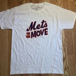 “Mets in the move” t-shirt size medium for adults